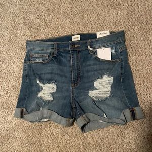 Sneak peek mid ride denim shorts size L